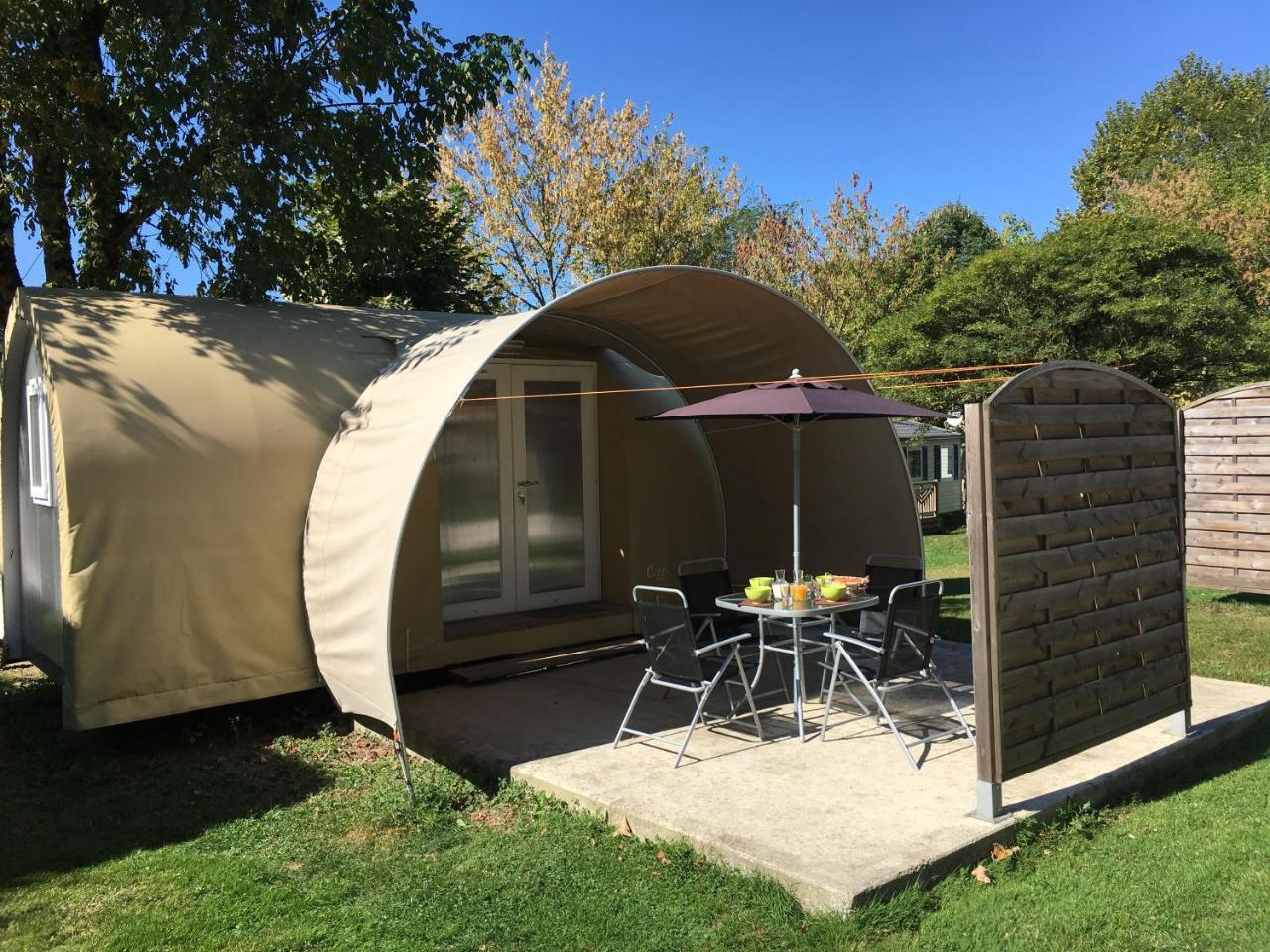 Camping 3 Etoiles - Piscine Chauffee - Vue Montagne Saint-Girons  Zewnętrze zdjęcie