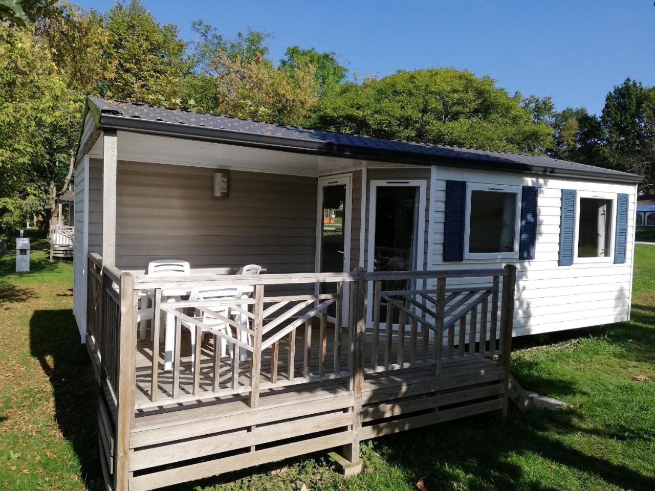 Camping 3 Etoiles - Piscine Chauffee - Vue Montagne Saint-Girons  Zewnętrze zdjęcie