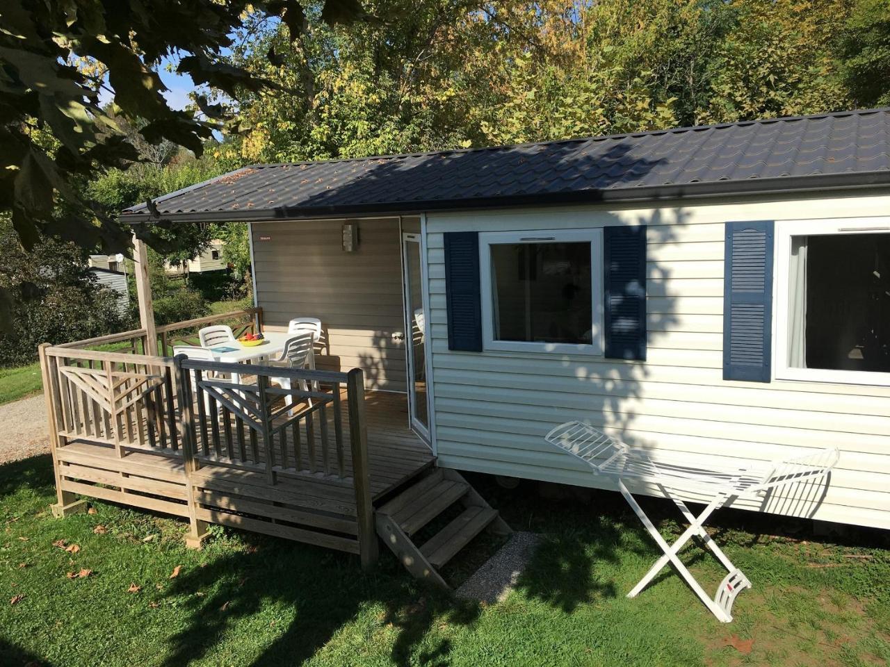 Camping 3 Etoiles - Piscine Chauffee - Vue Montagne Saint-Girons  Zewnętrze zdjęcie