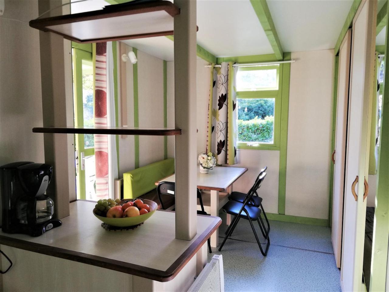 Camping 3 Etoiles - Piscine Chauffee - Vue Montagne Saint-Girons  Zewnętrze zdjęcie