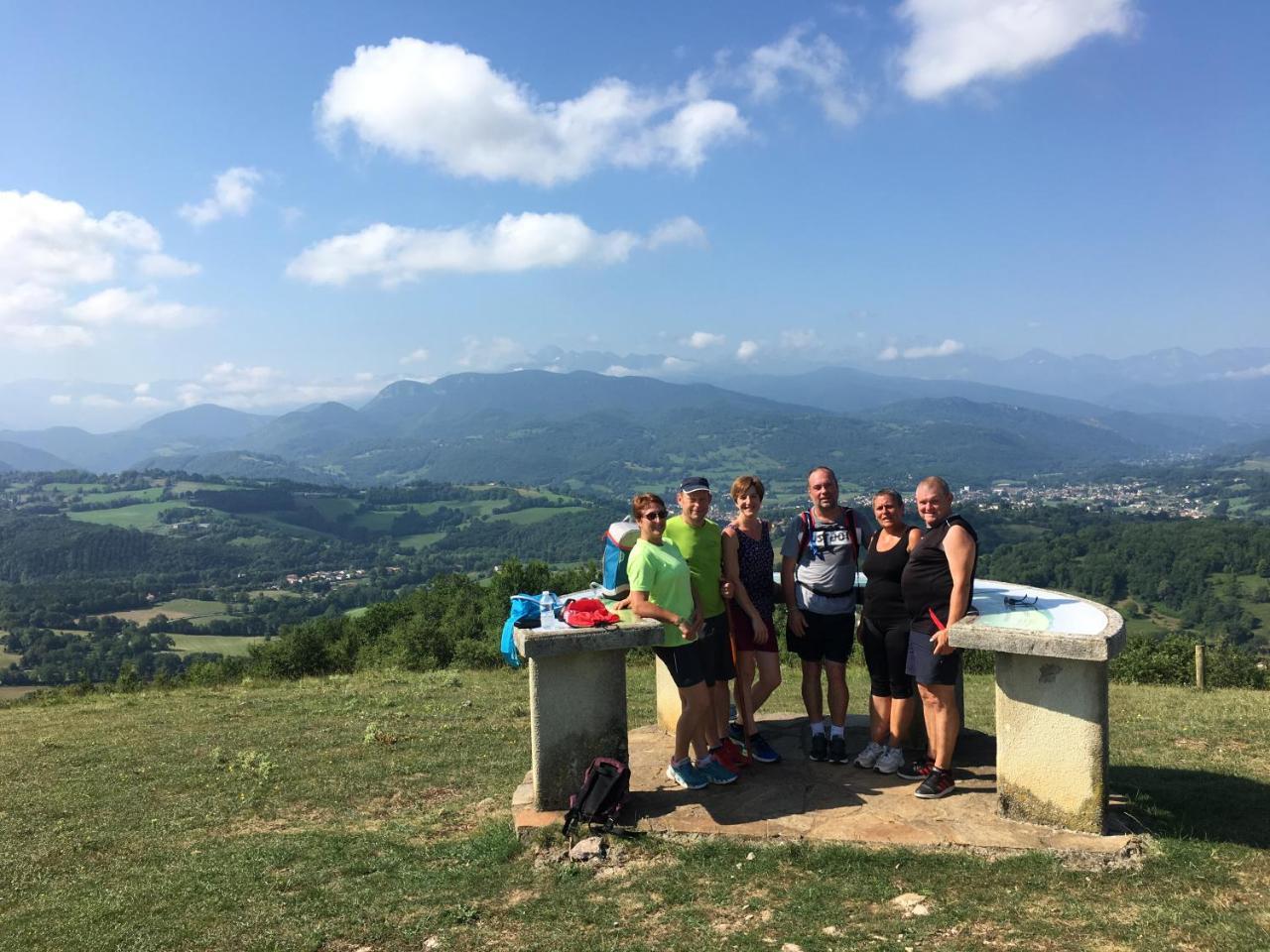 Camping 3 Etoiles - Piscine Chauffee - Vue Montagne Saint-Girons  Zewnętrze zdjęcie