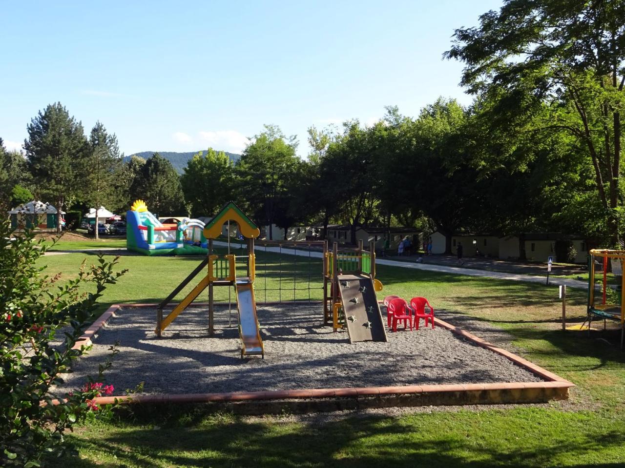 Camping 3 Etoiles - Piscine Chauffee - Vue Montagne Saint-Girons  Zewnętrze zdjęcie