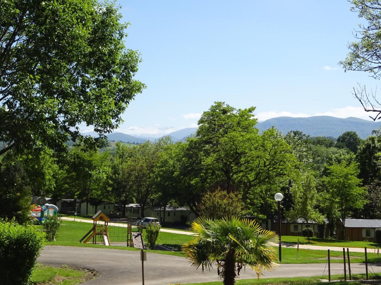 Camping 3 Etoiles - Piscine Chauffee - Vue Montagne Saint-Girons  Zewnętrze zdjęcie
